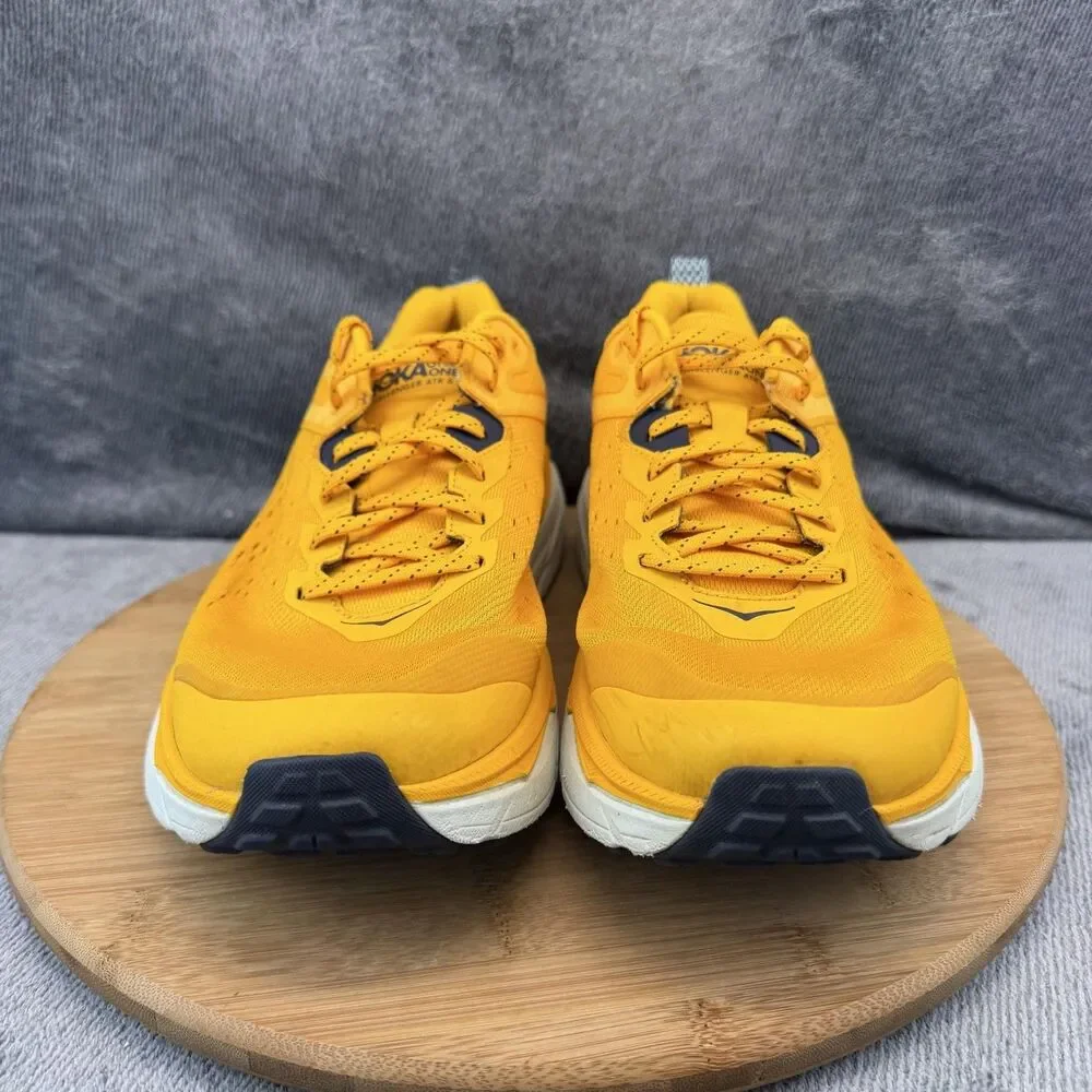 Hoka One One hoka one